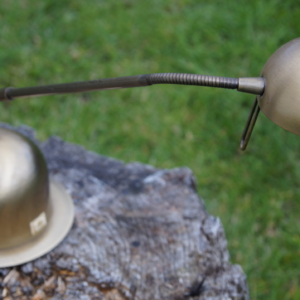 Skrivebordslampe – Messing – Halogen – Massiv