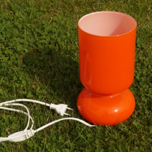 LYKTA. Svensk mundblæst design lampe i orange