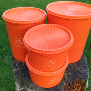 Vintage Tupperware sæt fra 70 erne i orange