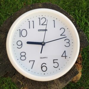 Retro køkkenur fra 80 erne. Citizen Quartz 25 cm
