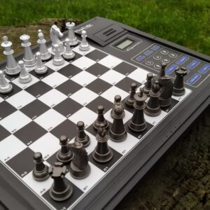 Saitek Mephisto skakcomputer fra 2003