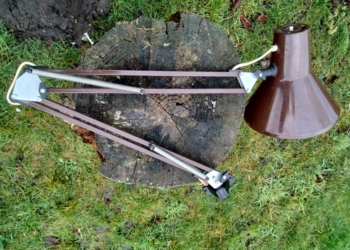 E.S.Horn arkitektlampe model 305 med vægbeslag