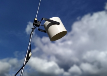 Svensk BOFA lampe fra 70 erne. Perfekt over pladespiller.