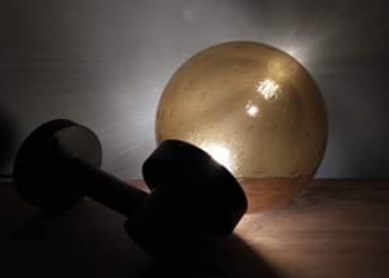 Retro udendørs lampe fra 70 erne. E.S.Horn. med cognac farvet glas.