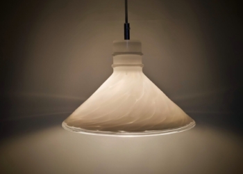 Stor retro glaspendel i dansk design