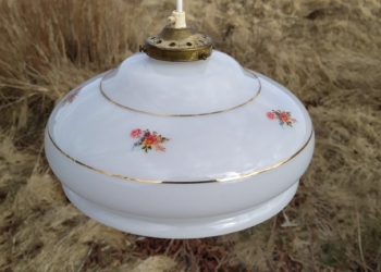 Smuk stor antik opalglas pendel med blomster i fejlfri stand.
