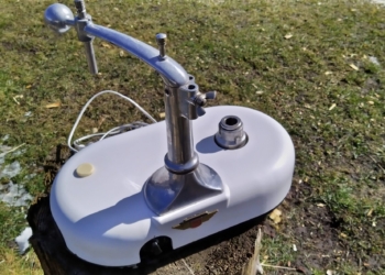 Ballerup Master mixer fra 50 erne. Mælkehvid. 650 watt