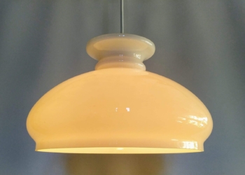 Stor smuk opalglas Holmegaard upcycled pendel. 30 cm klargjort.