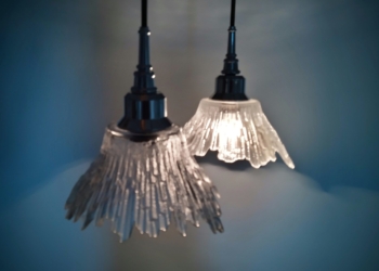 2 smukke klargjorte design lamper. Finsk design af Tauno (Tapio) Wirkkala for Humppila glass. Nye sorte ledninger m.m