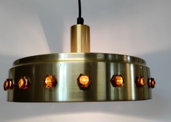 Klassisk retro lampe til spisebordet med nyt el.