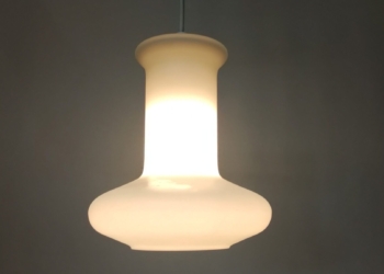 Original Lyskær retro pendel i opalglas. Model 4793. Nyt el.