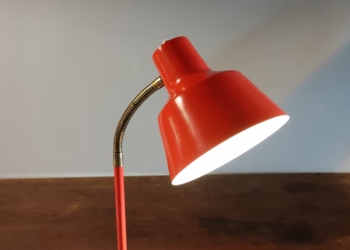 Vintage orange standerlampe med nyt el.