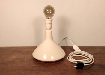 Søholm bordlampe made exclusively for le klint. Med nyt el.